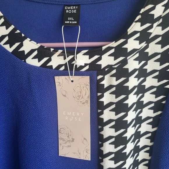 Emery Rose royal blue sheath dress - Picture 3 of 5